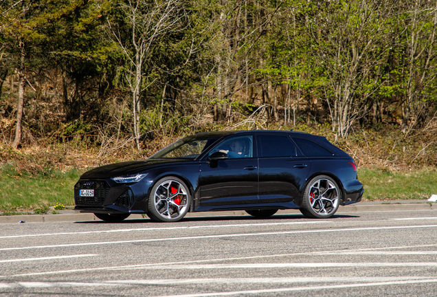 Audi RS6 Avant C8