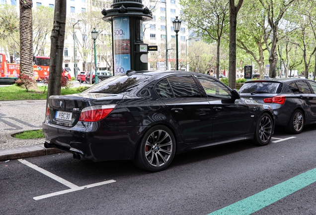 BMW M5 E60 2005