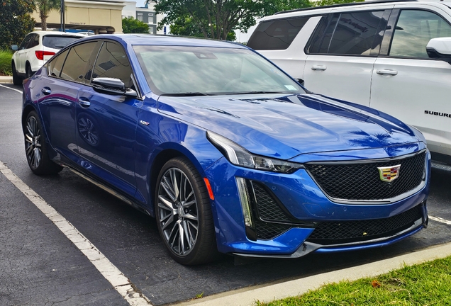 Cadillac CT5-V