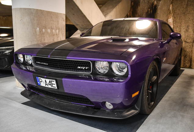 Dodge Challenger SRT-8 392