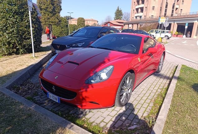 Ferrari California