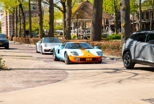 Ford GT