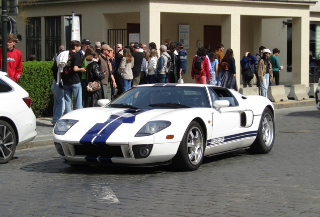 Ford GT
