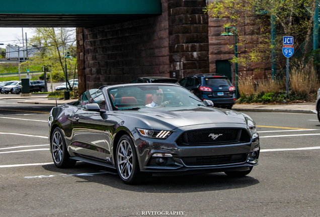 Ford Mustang GT Convertible 2015