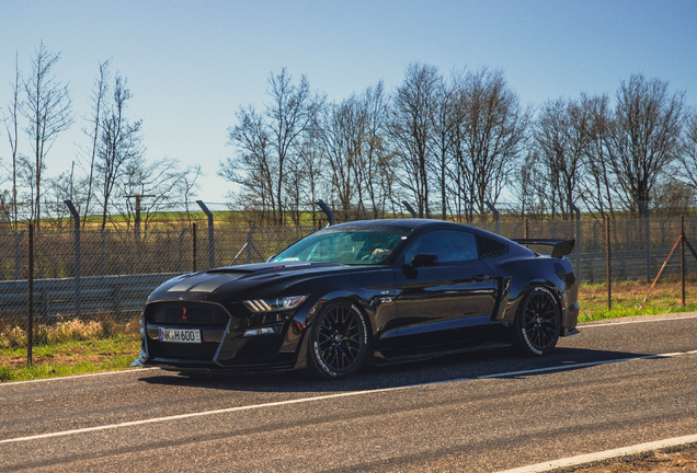 Ford Mustang GT 2015