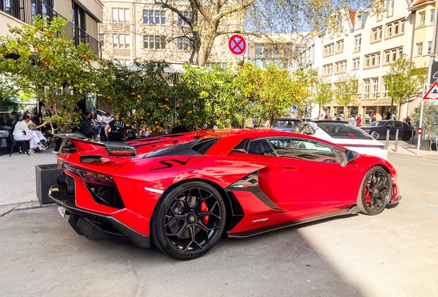 Lamborghini Aventador LP770-4 SVJ