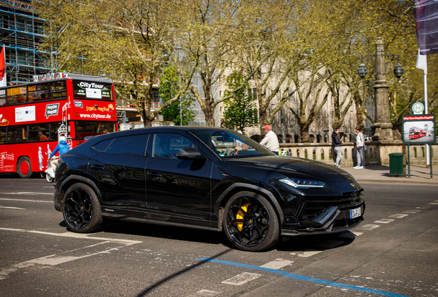 Lamborghini Urus Performante