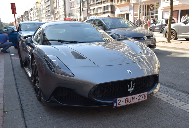 Maserati MC20