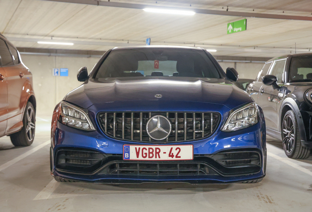 Mercedes-AMG C 63 S W205 2018