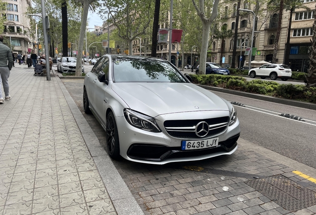 Mercedes-AMG C 63 S W205