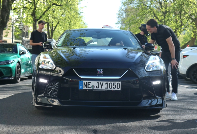 Nissan GT-R 2017
