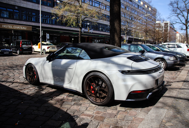 Porsche 992 Carrera 4 GTS Cabriolet MkII