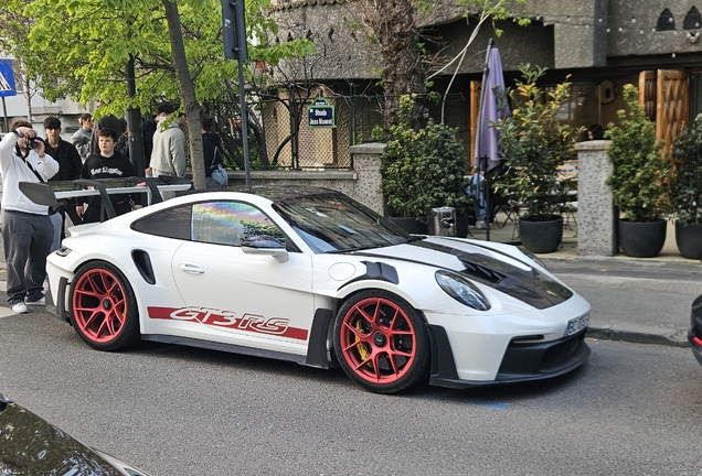 Porsche 992 GT3 RS Weissach Package