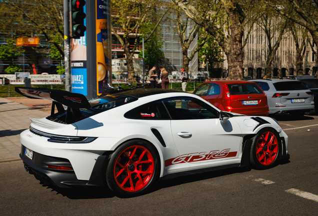 Porsche 992 GT3 RS MkI Weissach Package