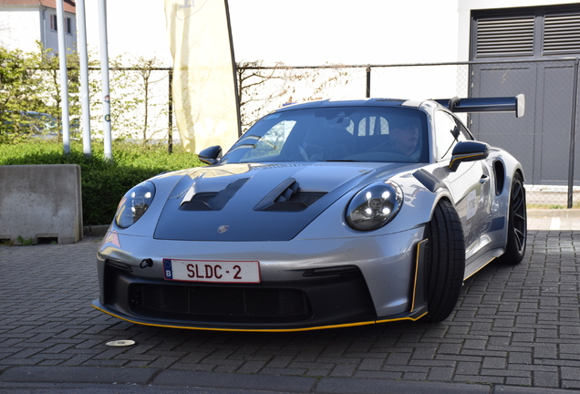 Porsche 992 GT3 RS Weissach Package