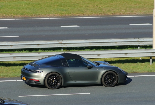 Porsche 992 Targa 4S