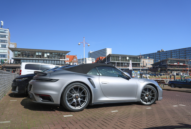 Porsche 992 Turbo S Cabriolet