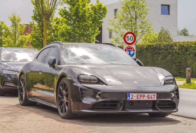 Porsche Taycan GTS Sport Turismo