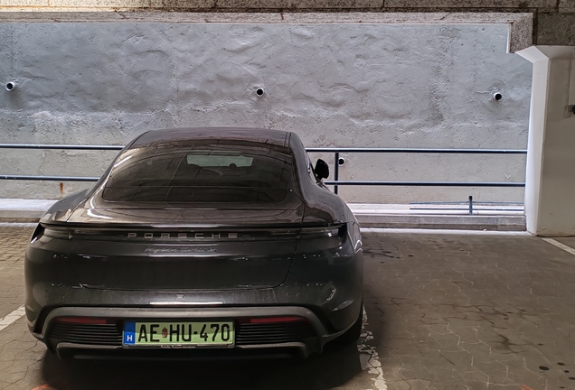 Porsche Taycan Turbo S