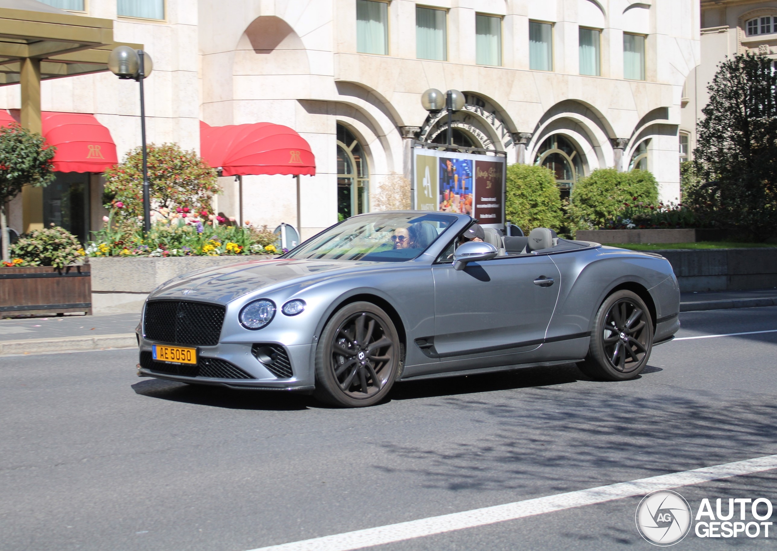 Bentley Continental GTC V8 2020
