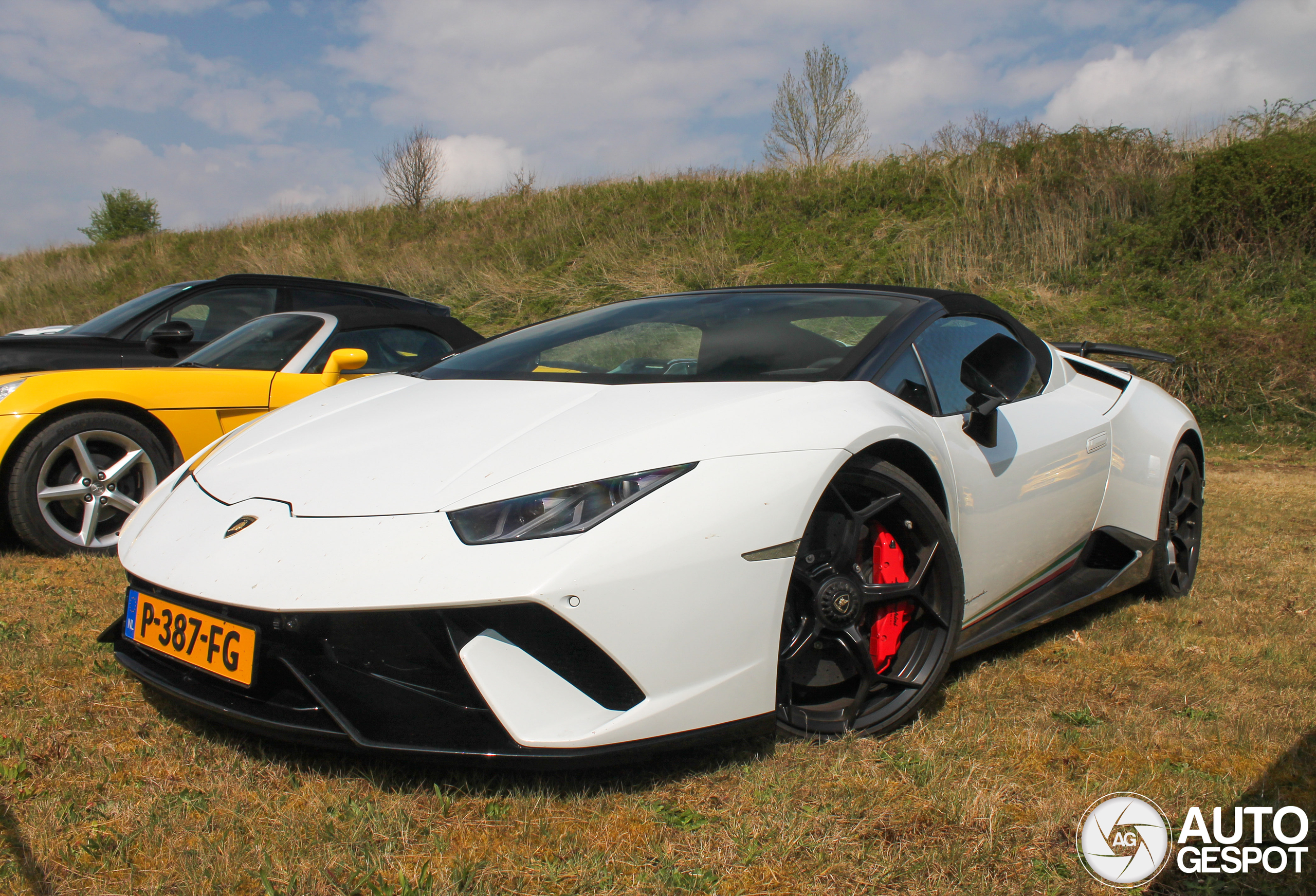 Lamborghini Huracán LP640-4 Performante Spyder