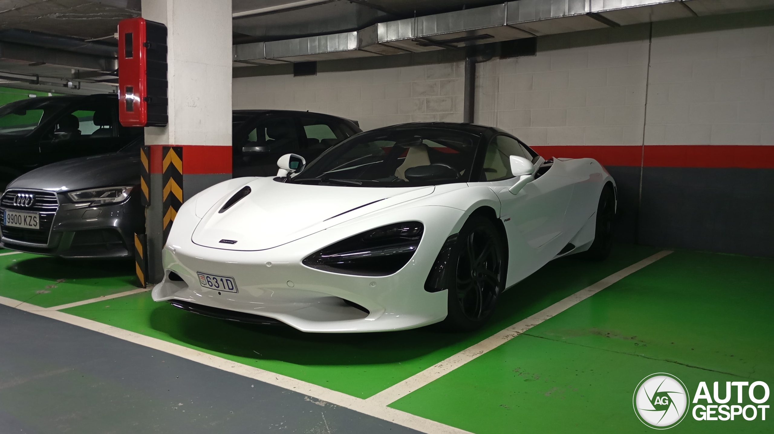McLaren 750S