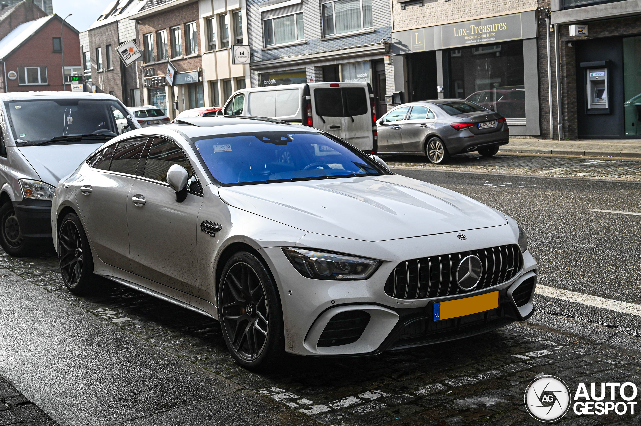Mercedes-AMG GT 63 S X290