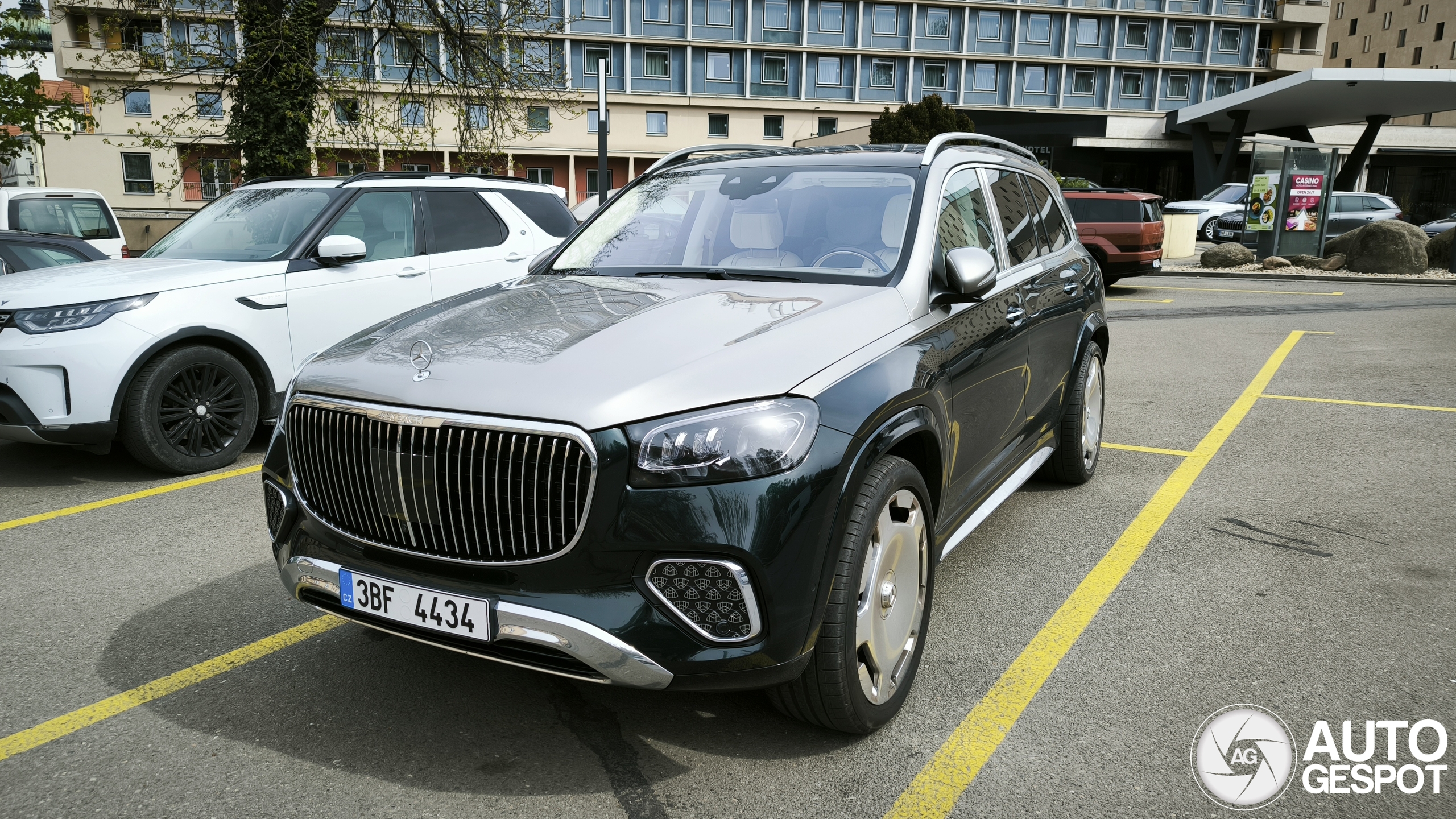 Mercedes-Maybach GLS 600 2024