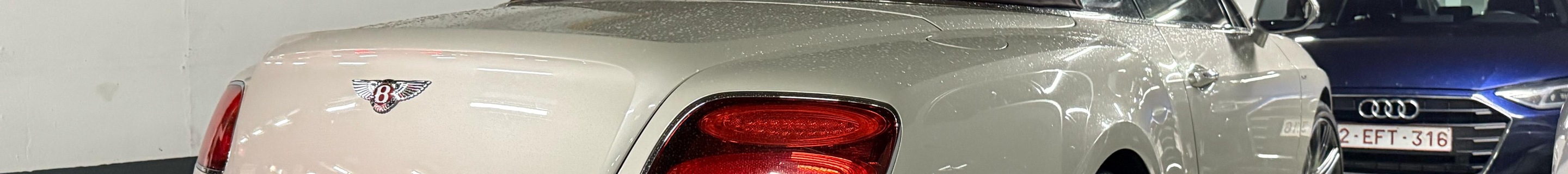 Bentley Continental GTC V8