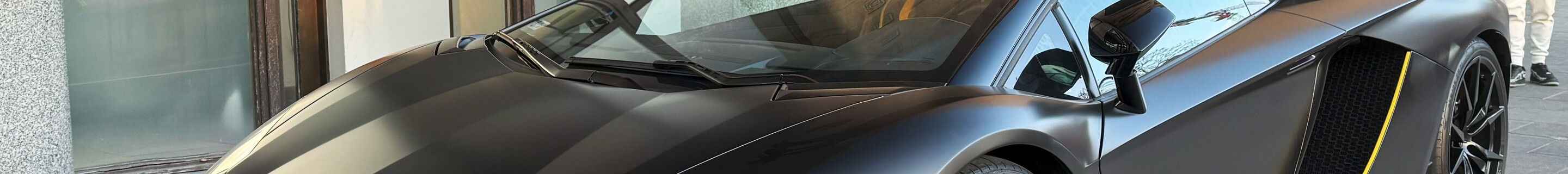 Lamborghini Aventador S LP740-4 Roadster