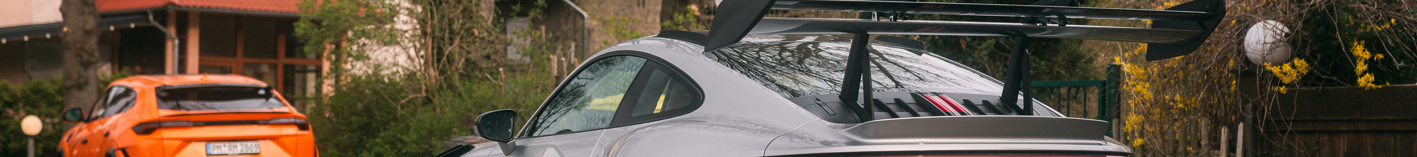 Porsche 992 GT3 RS Weissach Package
