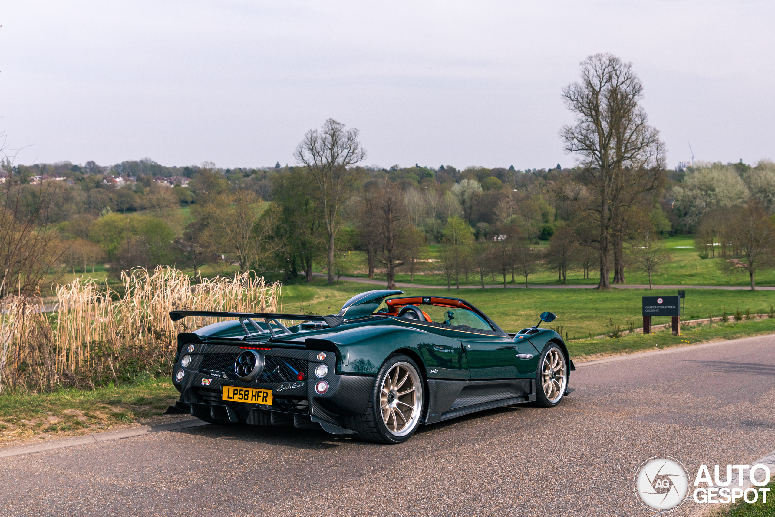 Na meer dan 25 jaar ziet de Zonda er nog steeds niet gedateerd uit