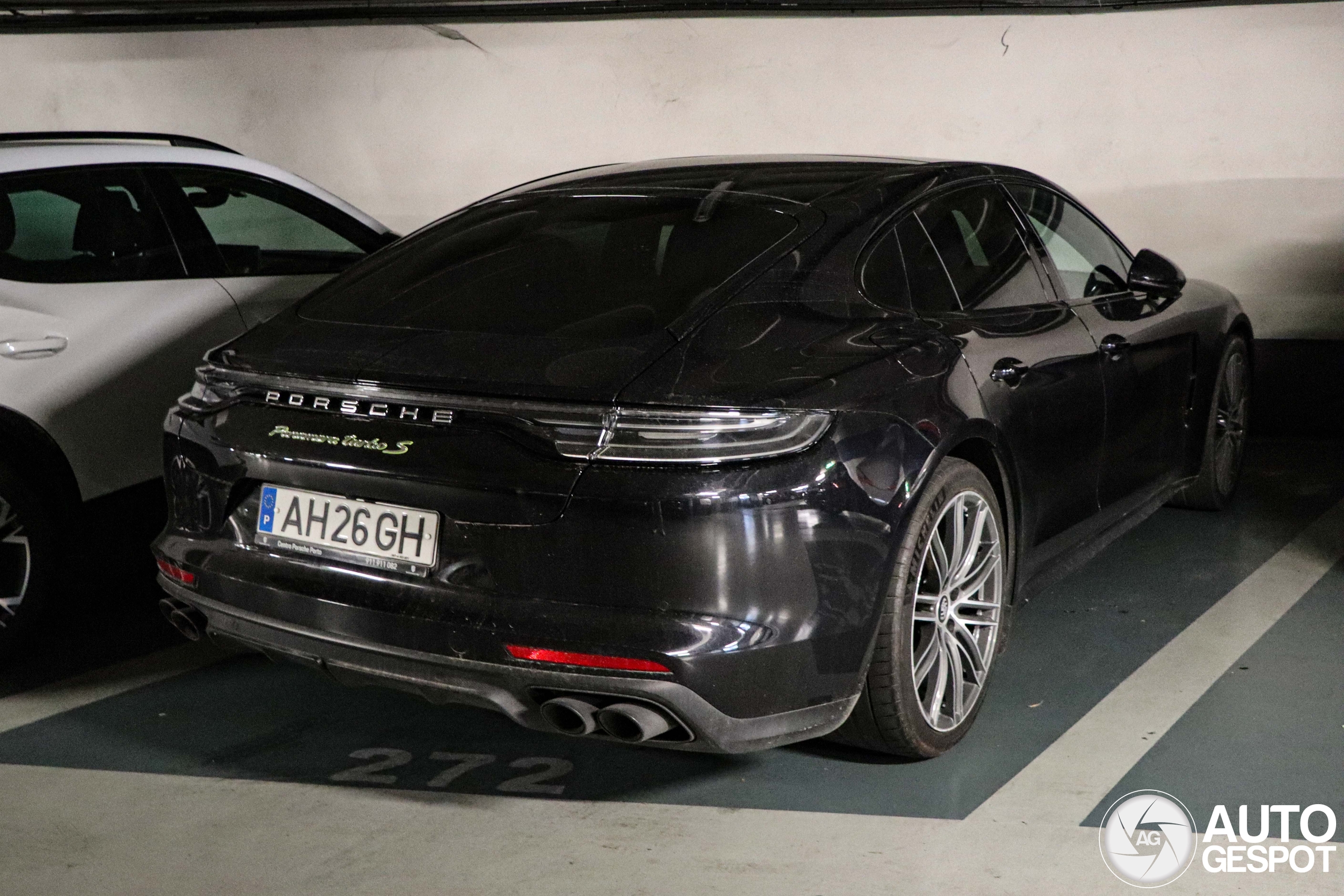 Porsche 971 Panamera Turbo S E-Hybrid MkII