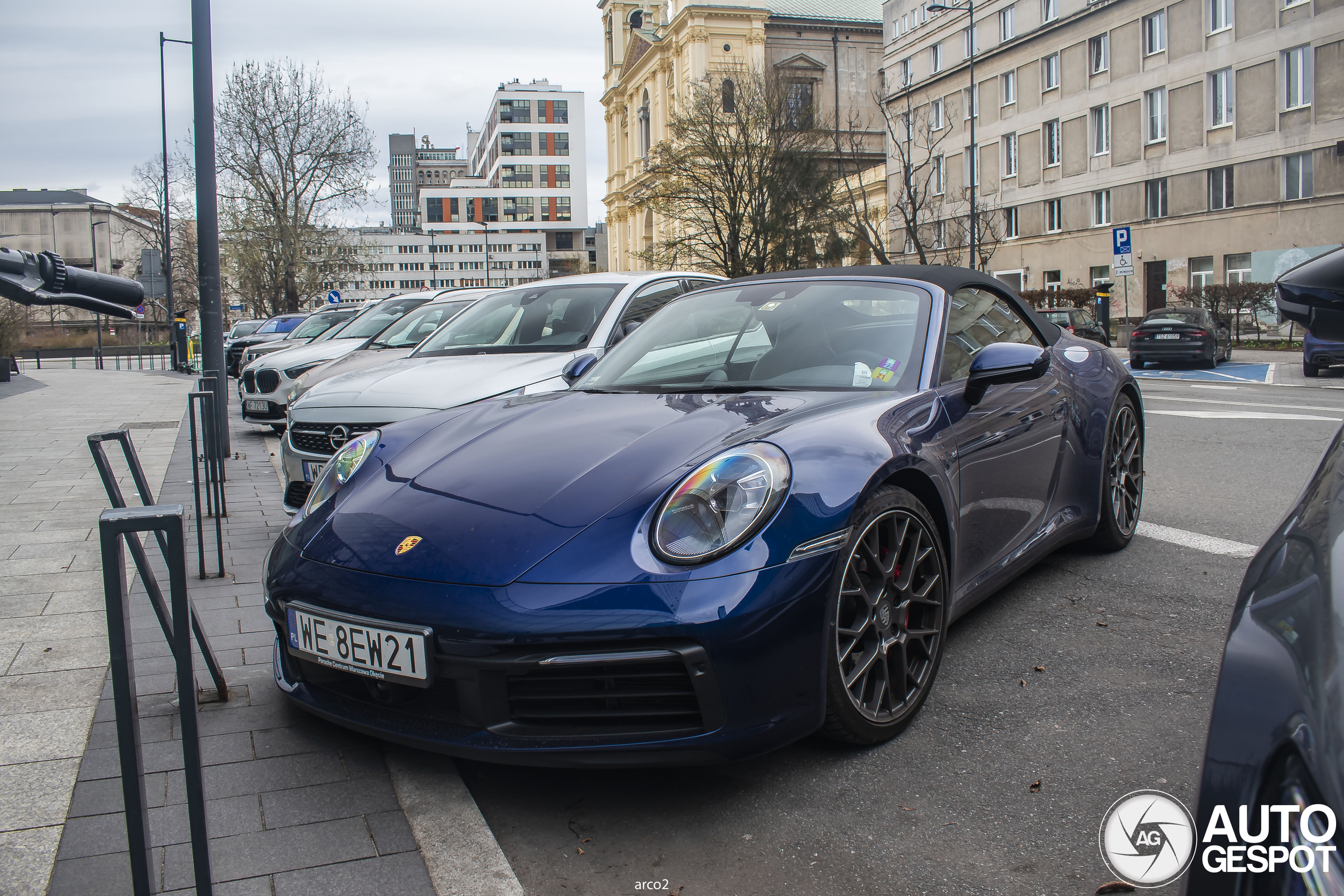 Porsche 992 Carrera 4S Cabriolet