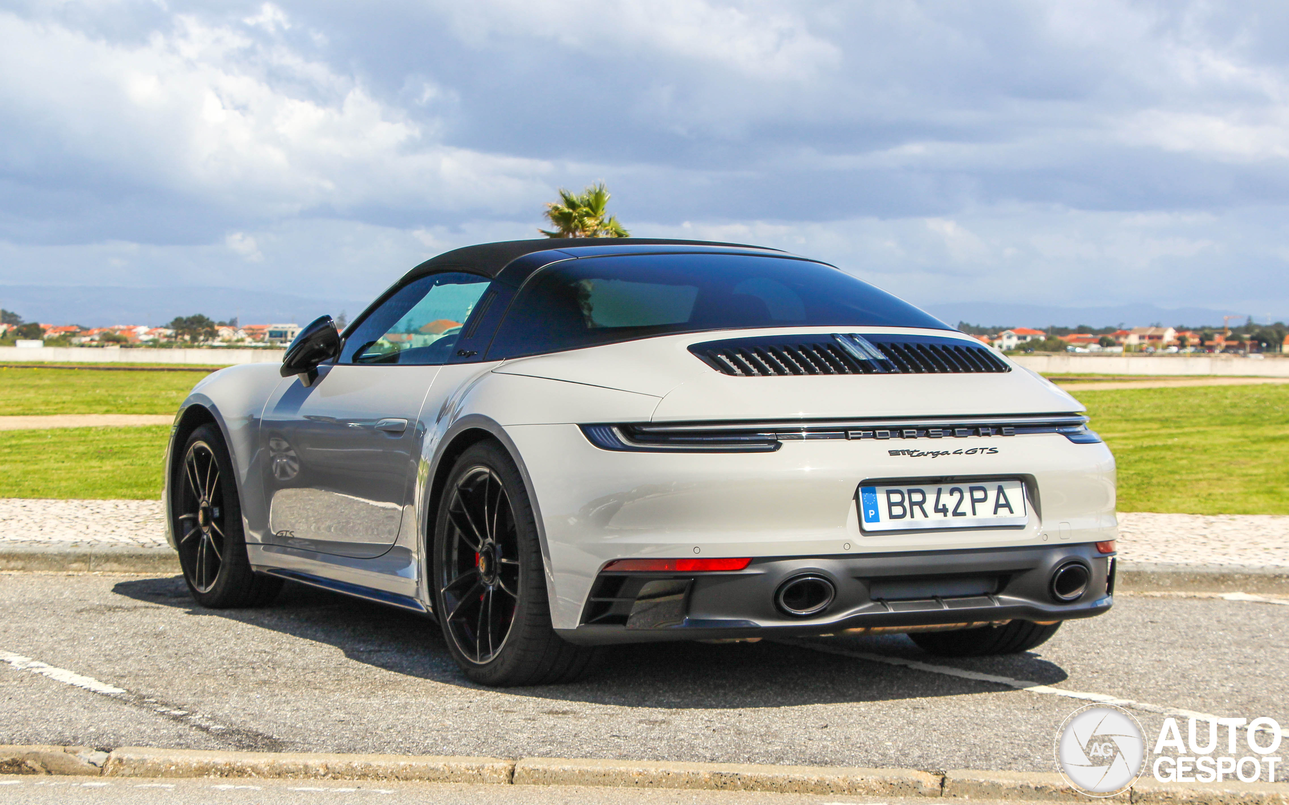 Porsche 992 Targa 4 GTS