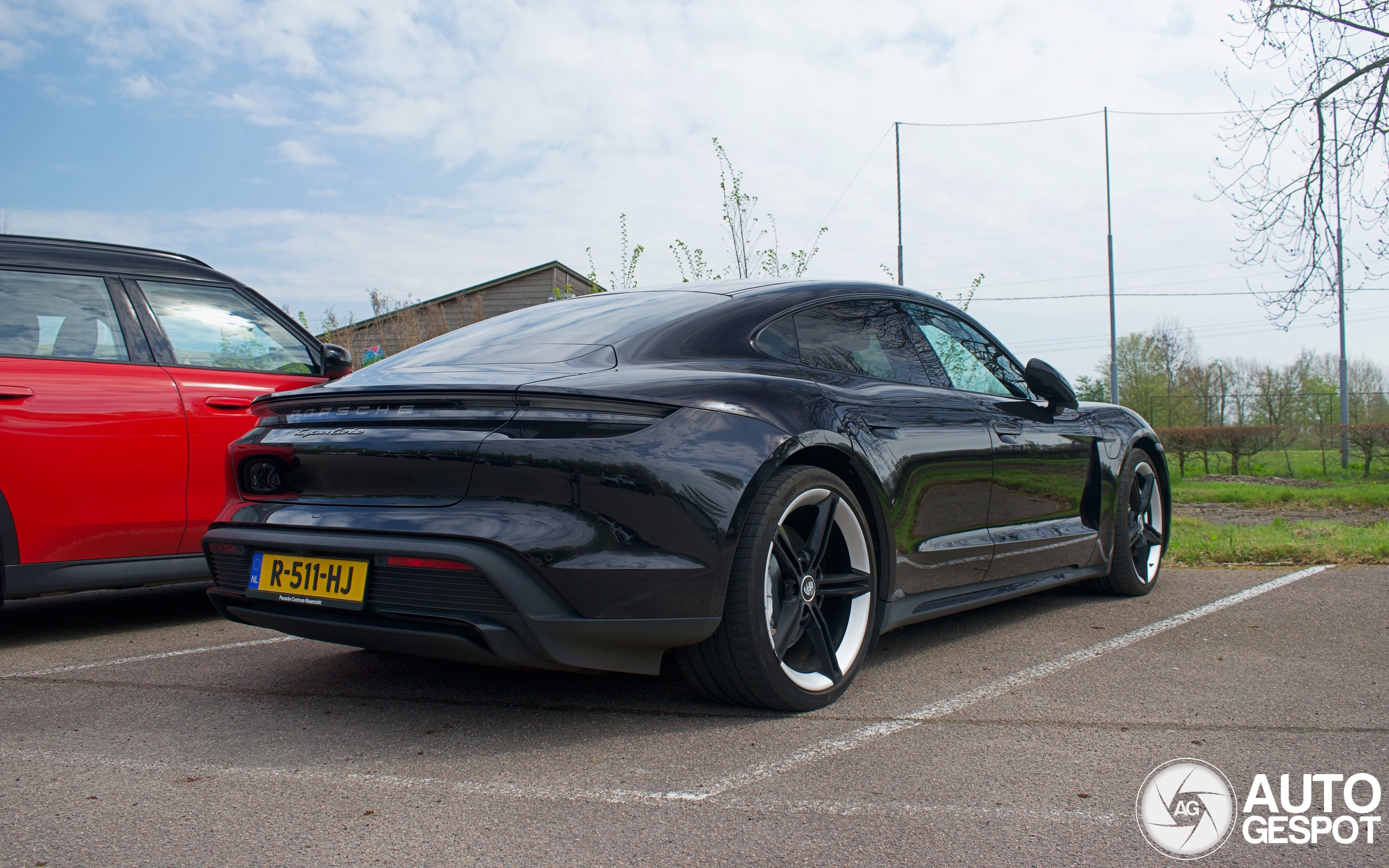 Porsche Taycan Turbo