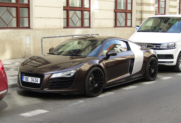 Audi R8