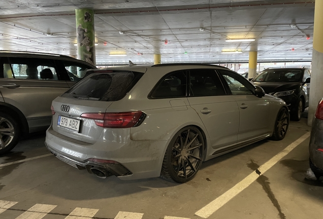 Audi RS4 Avant B9
