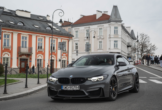 BMW M4 F82 Coupé Edition Performance