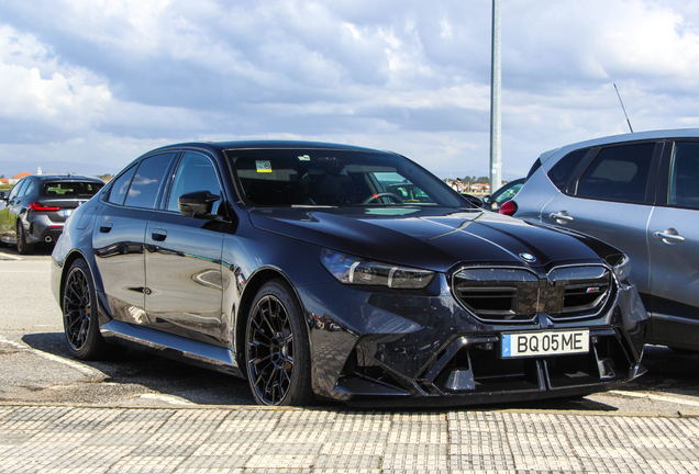 BMW M5 G90