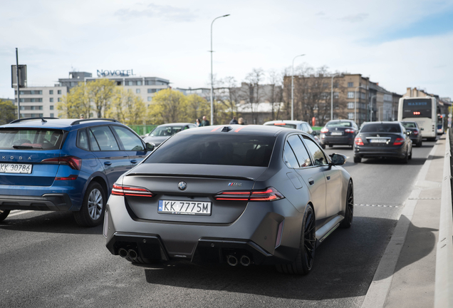 BMW M5 G90