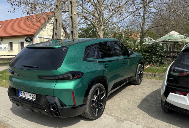 BMW XM G09
