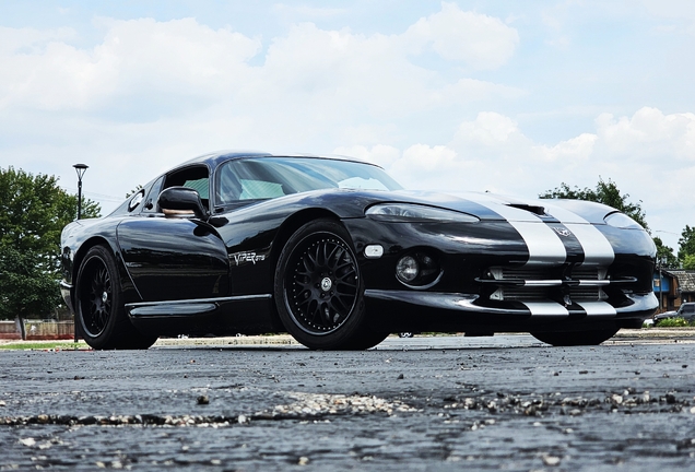Dodge Viper GTS