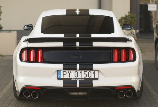 Ford Mustang GT 2015