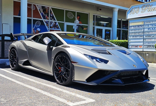 Lamborghini Huracán LP640-2 STO