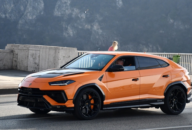 Lamborghini Urus Performante
