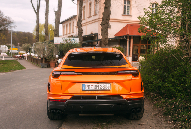 Lamborghini Urus Performante