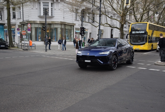 Lamborghini Urus S