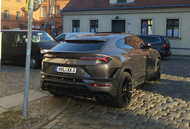 Lamborghini Urus S