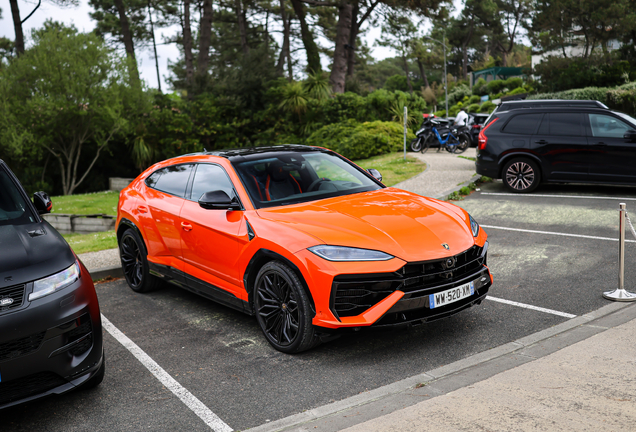 Lamborghini Urus SE